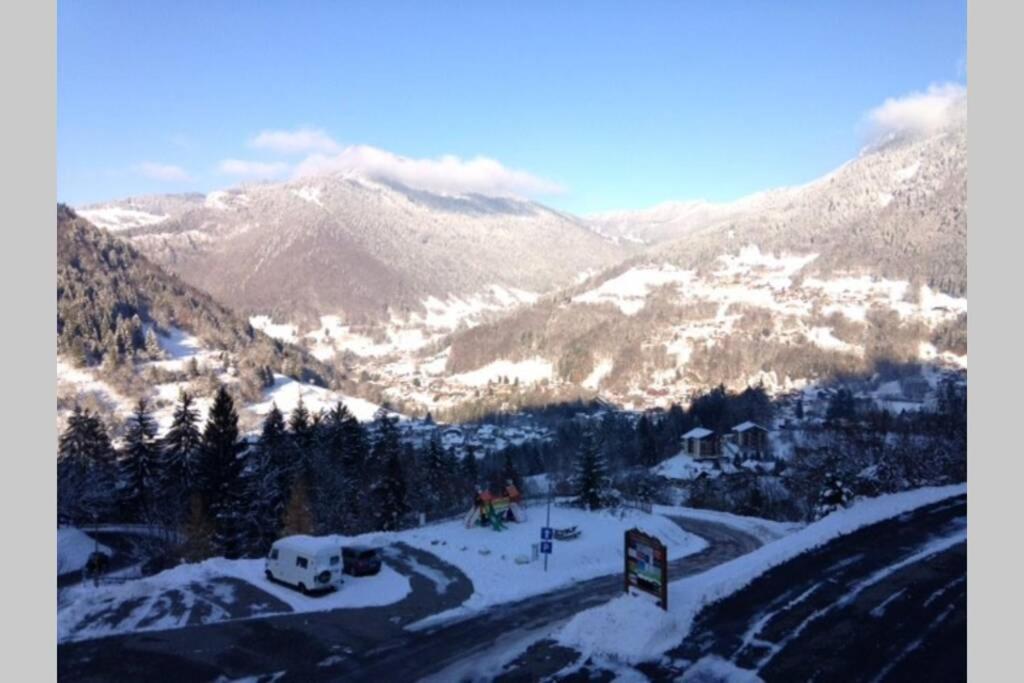 Au Pied Des Pistes B31, Chaleureux Studio 4 Pers, Vue Sur La Vallee Imprenable Avec Wifi, Draps Non Compris Saint-Jean-dʼAulps المظهر الخارجي الصورة